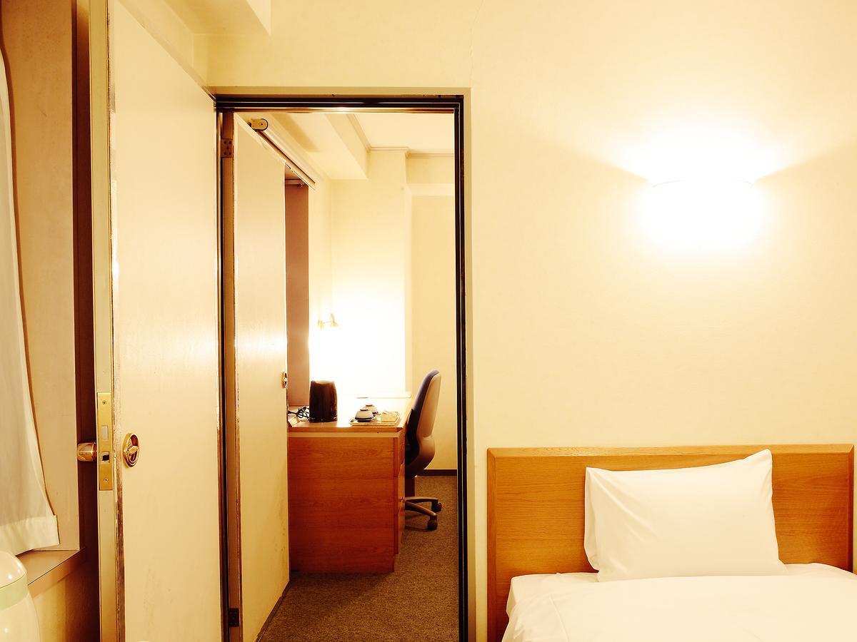 Mitaka City Hotel Chofu Luaran gambar